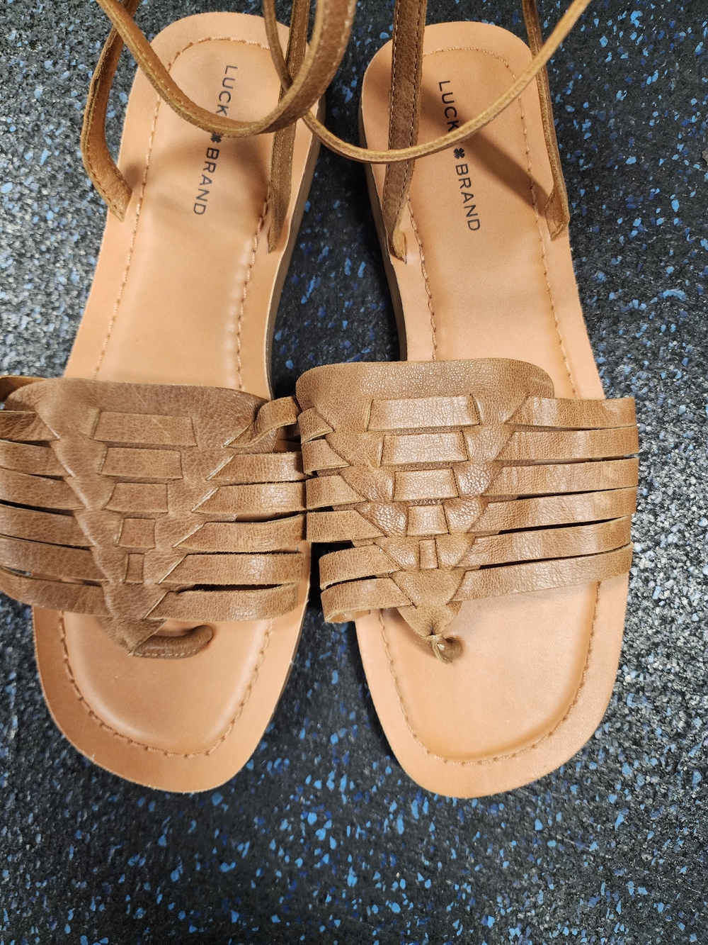 Lucky Brand Women's Tan/Brown Sandals